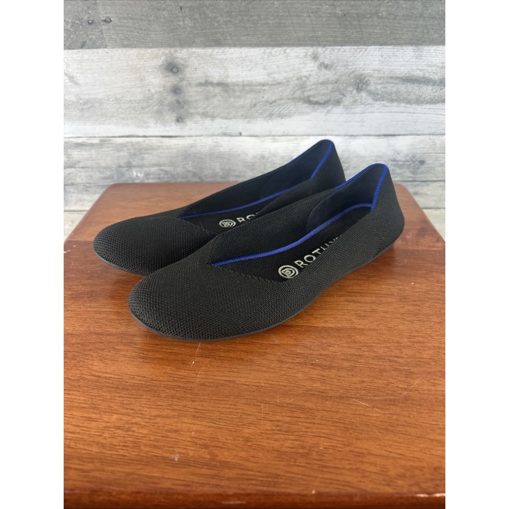 Rothys The Flat Black Blue Trim Women's Size 7 Round Toe Knit Ballet Flats